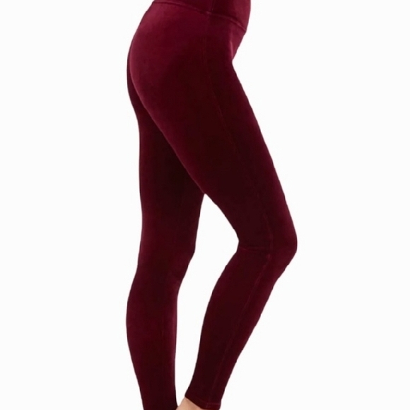 SPANX Pants - SPANX Red Leggings